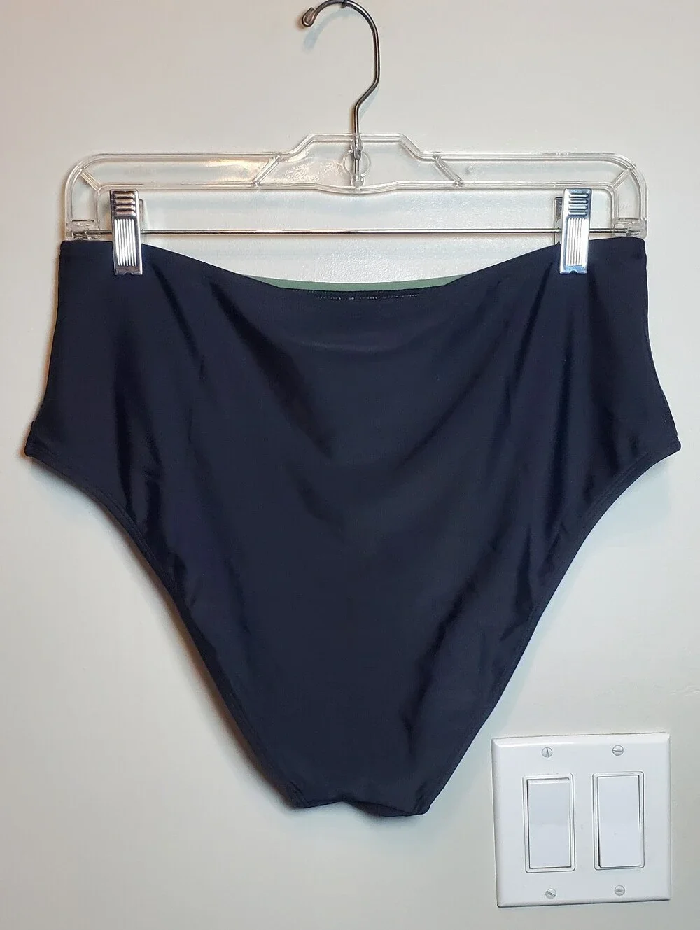 49. NWT - Cupshe Wrapped Bikini Top & High-Rise Bottoms Set - Picture 8 of 14